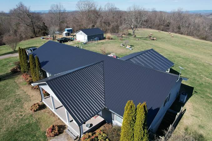 Metal Roof Contractors in Nebraska & Western Iowa | Star Home 